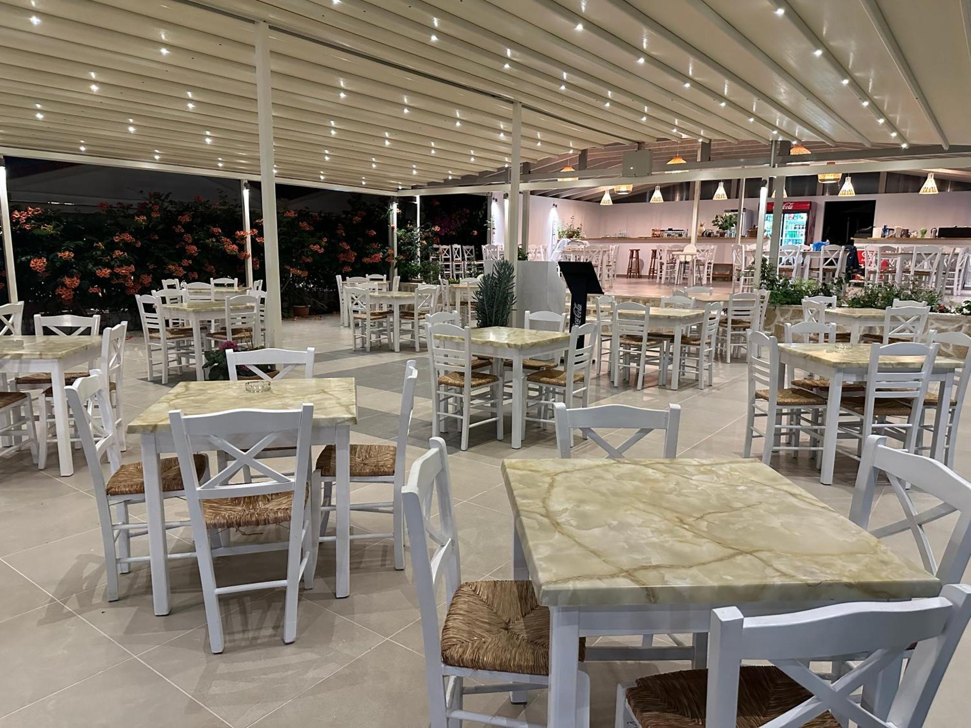 Mirto Beach Hotel & Restaurant Paralia Vrachou Zewnętrze zdjęcie